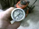 Fuel pressure guage.jpg